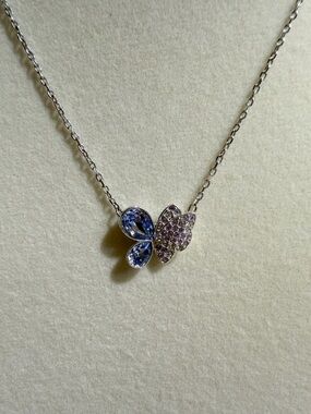 SWAROVSKI Butterfly 🦋 Lilac Stones Crystal Silver Necklace 17 in AUTH